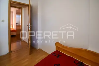 Kuća u nizu u staroj jezgri, Kaštel Lukšić, 90 m² - 15