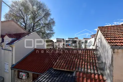 Kuća u nizu u staroj jezgri, Kaštel Lukšić, 90 m² - 14