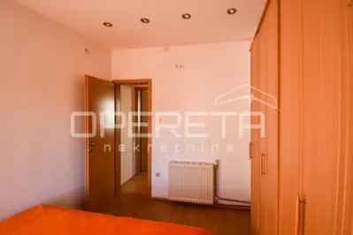 Kuća u nizu u staroj jezgri, Kaštel Lukšić, 90 m² - 5