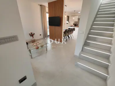 Doppelhaus 116 m², Vrsi - Meerblick - 21