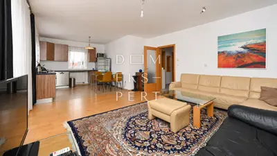 Sesvete, Furnished 3-room apartment, 69 m², parking, 2nd floor - 3