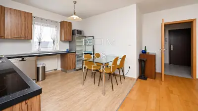 Sesvete, Furnished 3-room apartment, 69 m², parking, 2nd floor - 5