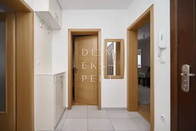 Sesvete, Furnished 3-room apartment, 69 m², parking, 2nd floor - 14