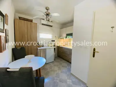 Dva studio apartmana, Otok Brač - 50 m od mora - 11