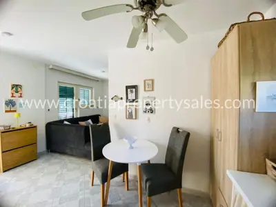 Dva studio apartmana, Otok Brač - 50 m od mora - 8
