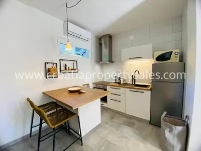Dva studio apartmana, Otok Brač - 50 m od mora - 13