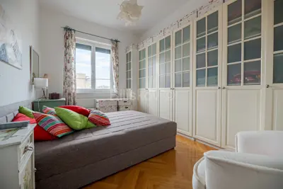 Haus 400 m², Jarun, Blick auf den See und Pool - 12