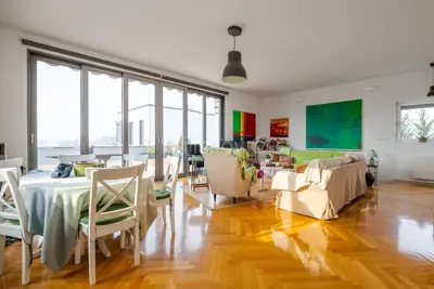 Haus 400 m², Jarun, Blick auf den See und Pool - 8