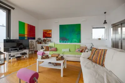 Haus 400 m², Jarun, Blick auf den See und Pool - 10