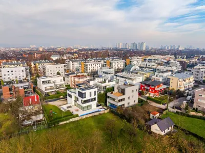 Haus 400 m², Jarun, Blick auf den See und Pool - 3