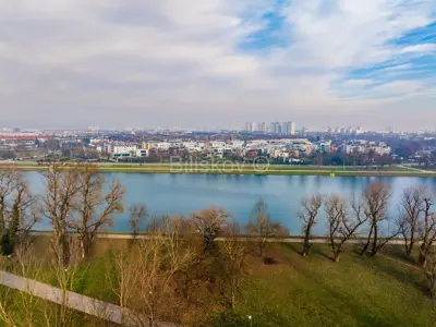 Haus 400 m², Jarun, Blick auf den See und Pool - 4