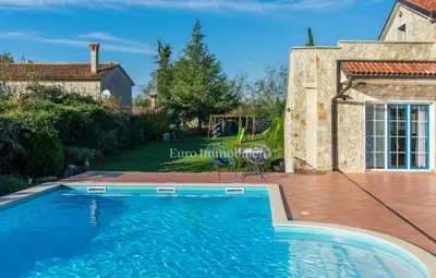 Kuća 319 m², Višnjan - bazen i uređena okućnica - 5