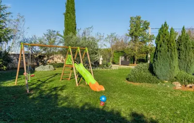 Kuća 319 m², Višnjan - bazen i uređena okućnica - 7