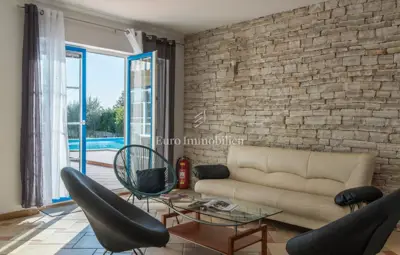 Kuća 319 m², Višnjan - bazen i uređena okućnica - 17
