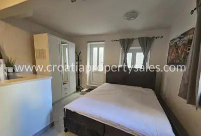 Haus, Hvar, 90 m², 280 000 € - 2