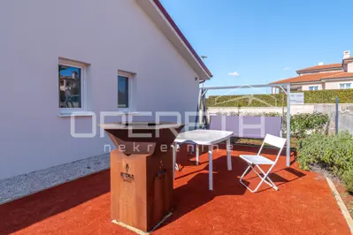 House for sale in Kaštelir, 186 m² - 15