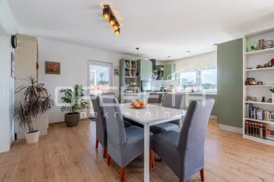 House for sale in Kaštelir, 186 m² - 6