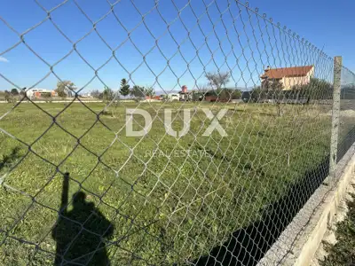 Landwirtschaftsgrundstück, Crno - in der Nähe von Zadar, eingezäunt und gepflegt - 6