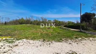 Građevinsko zemljište 1.268 m², Šegotići, Marčana - dvije parcele - 12