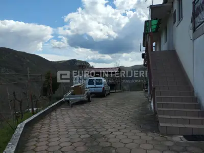 Kuća 177 m², Marinci - panoramski pogled i okućnica - 15