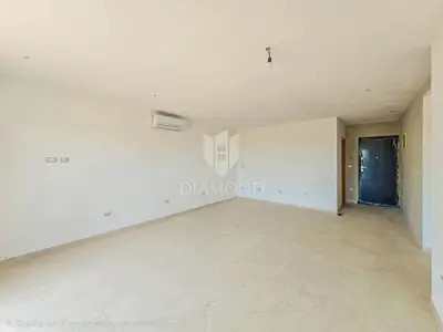 Umag! Wohnung im 1. Stock mit Dachterrasse und Meerblick! - 11