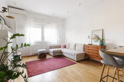 Stan 43 m², Donji grad - Palmotićeva, svijetao i funkcionalan