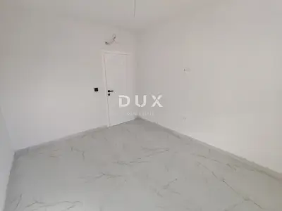 Stan 80 m², Privlaka - 2 spavaće sobe, terasa i vrt - 15