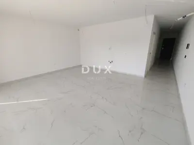 Stan 80 m², Privlaka - 2 spavaće sobe, terasa i vrt - 8
