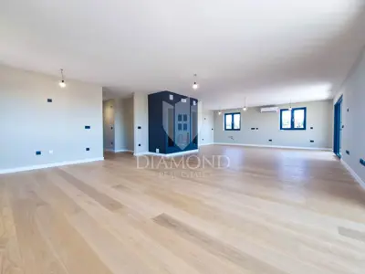 Poreč, Penthouse 188 m² mit Terrasse und atemberaubendem Panoramablick auf das Meer - 6