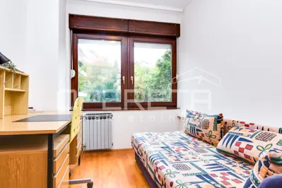 Apartment for rent in Remete, 120 m² - 5