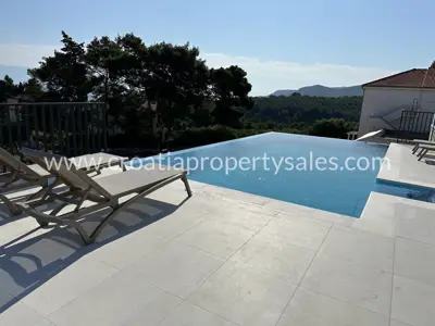 Kuća, Hvar, 230 m², 1 900 000 €