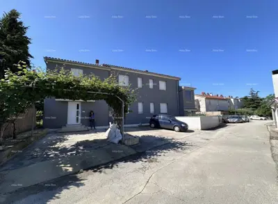 Kuća 409 m², Valdebek - mirna lokacija i 8 parkirnih mjesta