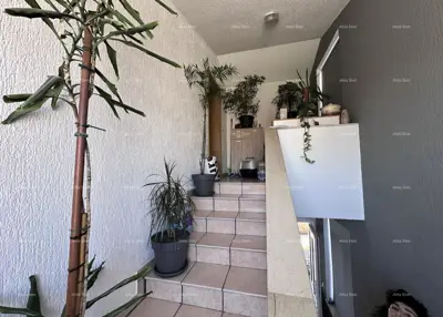 House 409 m², Valdebek - quiet location and 8 parking spaces - 20