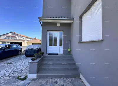 House 409 m², Valdebek - quiet location and 8 parking spaces - 3