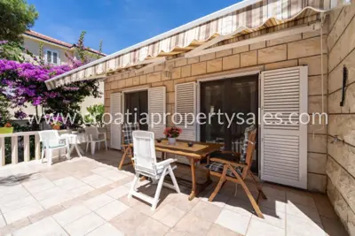 Haus, Brač, 164 m², 785 000 € - 4