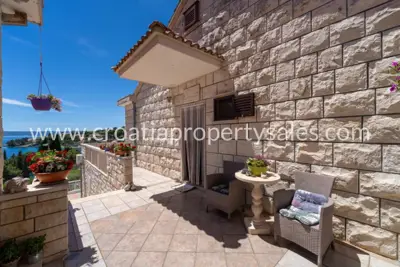 Haus, Brač, 164 m², 785 000 € - 7