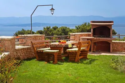 Luksuzna villa na top lokaciji s prekrasnim pogledom na more - 4