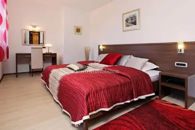 Luksuzna villa na top lokaciji s prekrasnim pogledom na more - 11