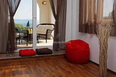 Luksuzna villa na top lokaciji s prekrasnim pogledom na more - 3