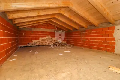 Kuća 331 m², Rovinj okolica - mirna ulica - 19