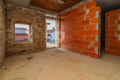 Kuća 331 m², Rovinj okolica - mirna ulica - 15