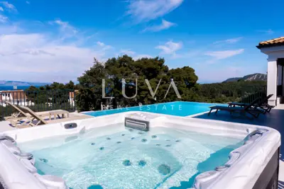 Kuća 235 m², Jelsa - bazen i pogled na more - 2