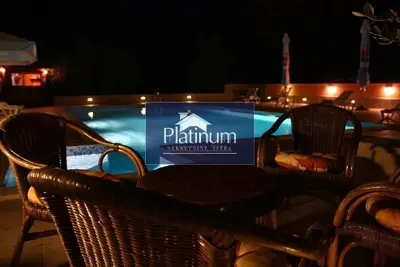 Hotel 1,700 m², Marčana - first row to the sea - 16
