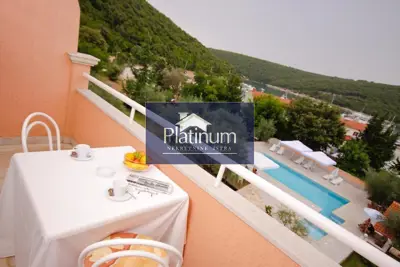 Hotel 1,700 m², Marčana - first row to the sea - 6