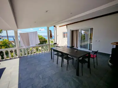 Haus 250 m², Maslenica - 4 Apartments und Meerblick - 21