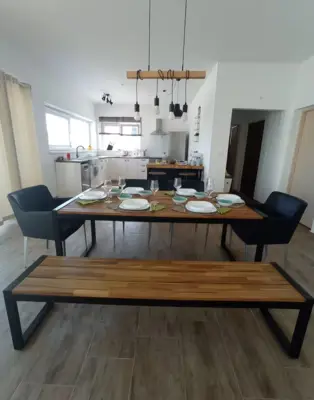 House 1063 m², Čabrunići near Svetvinčenat, privacy and nature - 10