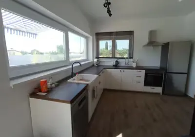 House 1063 m², Čabrunići near Svetvinčenat, privacy and nature - 12
