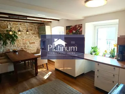Haus 300 m², Svetvinčenat - 4 Schlafzimmer und Terrasse - 3