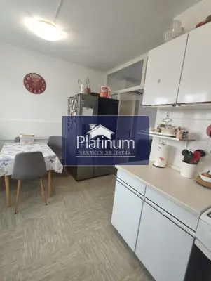 Stan 83 m², Šijana, Pula - 3 spavaće sobe, lođa - 7