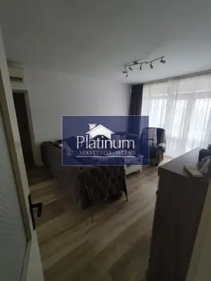 Stan 83 m², Šijana, Pula - 3 spavaće sobe, lođa - 15